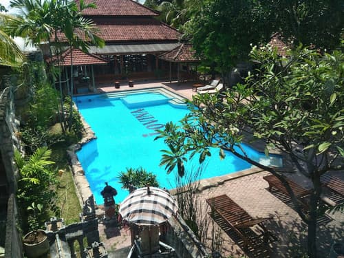 Lovina Beach Hotel, Pool