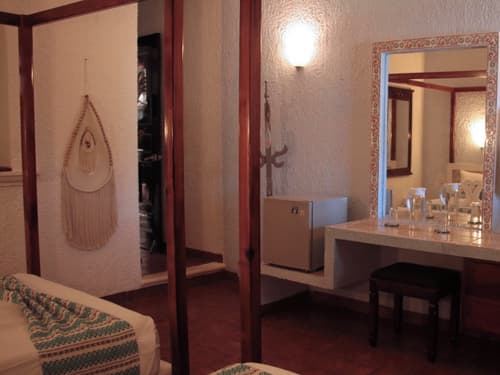 Chez Waffle Hotel, Room