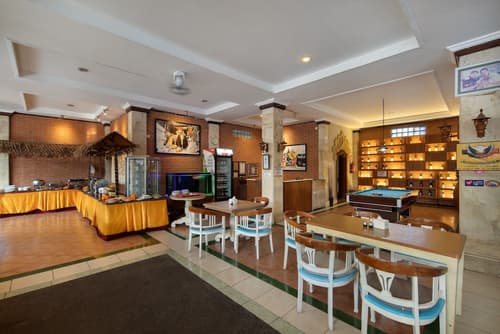 Legian Village Hotel, Restaurant