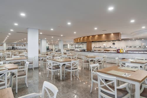 Alua Gran Camp de Mar Hotel, Restaurant