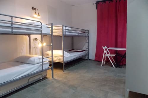 Hostel Colours, Room