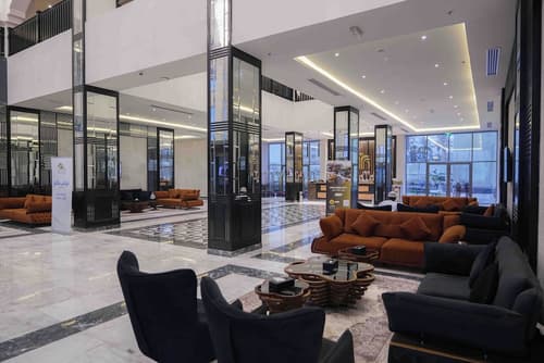 The Plaza Hotel and Resort, Reception