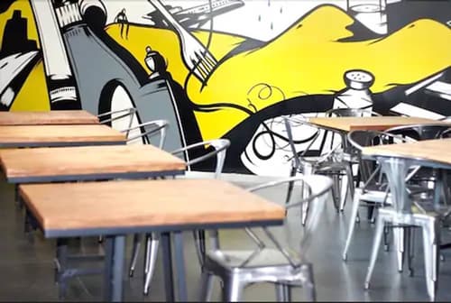 Perla Central Hotel, Restaurant