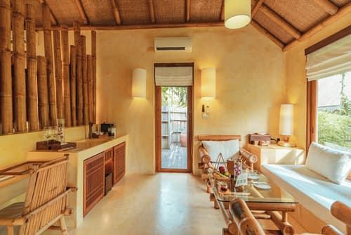 High Season Pool Villa & Spa, Room