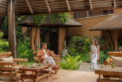 High Season Pool Villa & Spa, Lobby sitting area