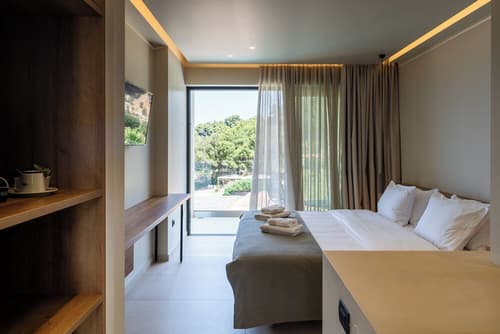 PHEIA, Vriniotis Resorts, Room