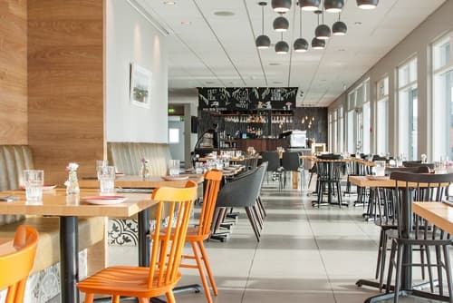 Stracta Hotel, Restaurant