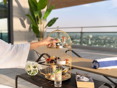 Swissotel Living Jeddah, Pool