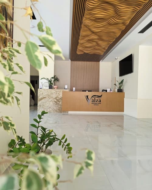 Valza Boutique Hotel, Reception