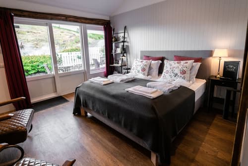 Frost and Fire Boutique Hotel, Room