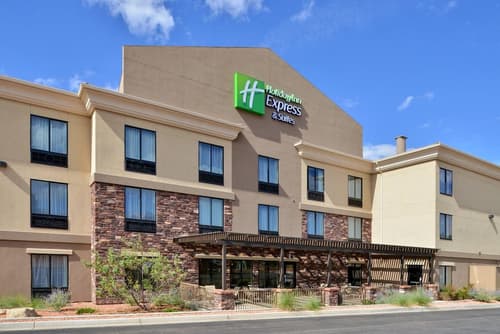 Holiday Inn Express & Suites Page - Lake Powell Area by IHG, Primary image