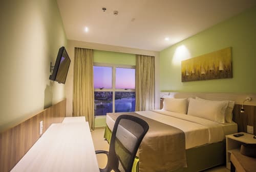 Praiamar Arena, Room