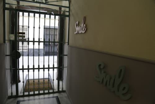 nüa alameda, Interior entrance