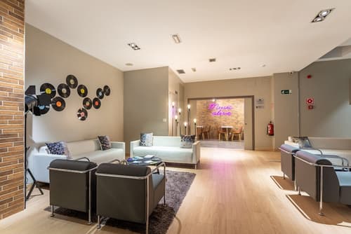 Colectia Hotel Urumea, Lobby sitting area