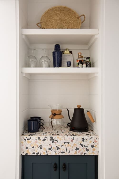 White Water, Coffee and/or coffee maker