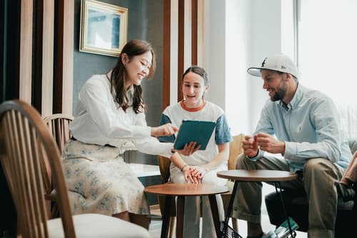 LAZULI Hiroshima Hotel&Lounge, Lobby sitting area