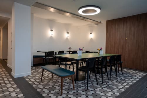 Beau M Paris - Hostel, Restaurant