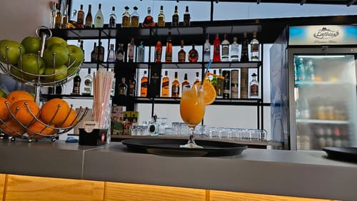 SIBB Hotel, Bar (on property)