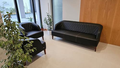 SIBB Hotel, Reception