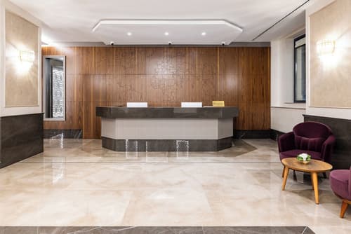 Carina Gold Hotel and Restaurant, Reception