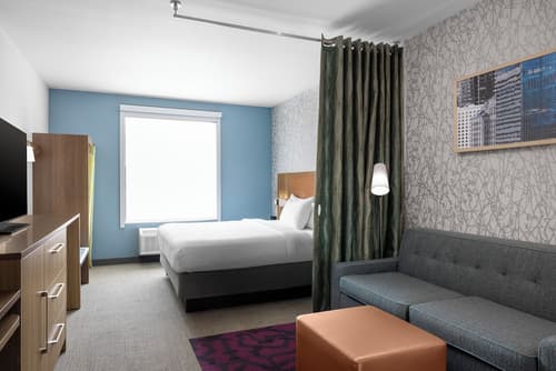 Home2 Suites by Hilton Phoenix Downtown, Room