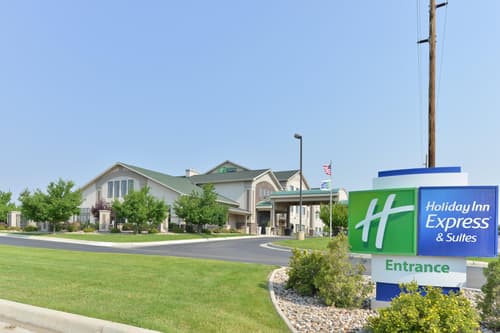 Holiday Inn Express and Suites Gillette, General view