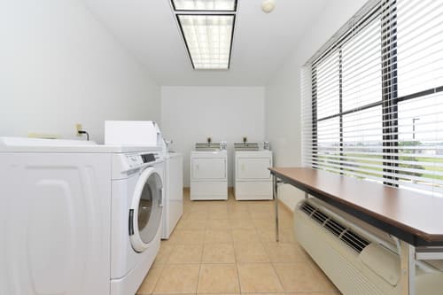 Holiday Inn Express and Suites Gillette, General view