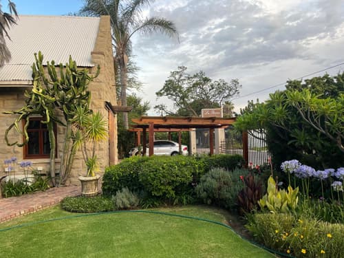 La Pension Guest House, 