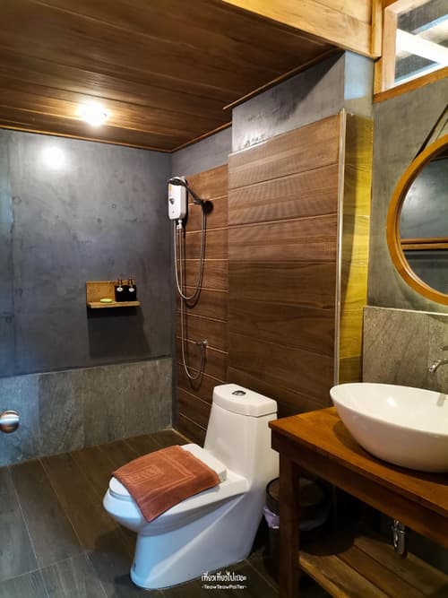 The Tropical Koh Mook, 