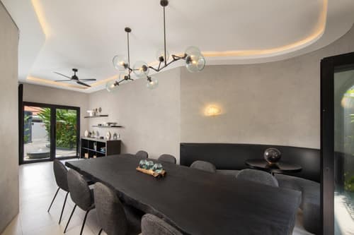 Je Ne Sais Quoi Seminyak, 