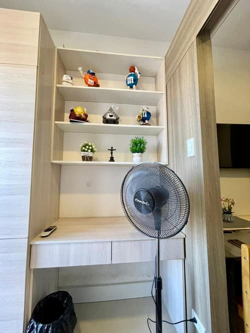 Fame Residence Retreat Cozy 1BR with Balcony, 