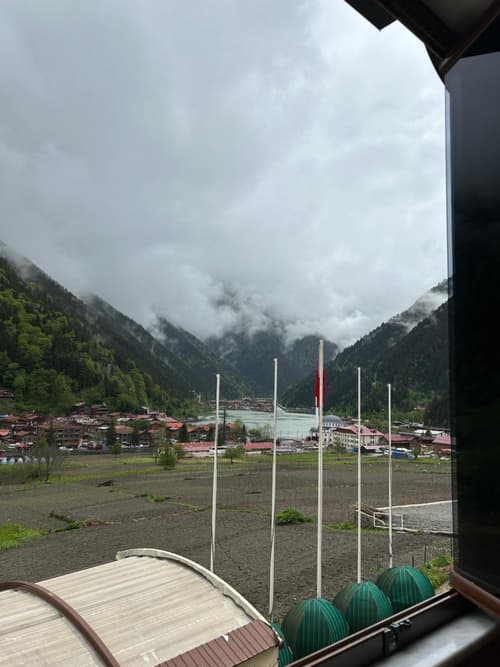 الباتروس اوزنجول Albatros Uzungöl, 