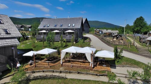 Ethno Houses Plitvice Lakes Hotel, 