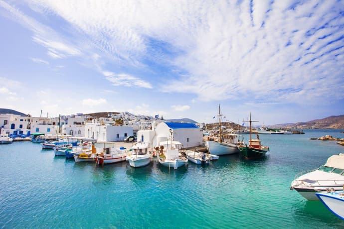 Island Hopping - Exploring the Greek Islands: Paros, Naxos & Santorini