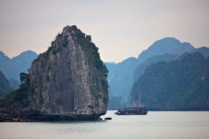 Vietnam Clásico - De Norte a Sur 9 Días & Transferir a Phnom Penh