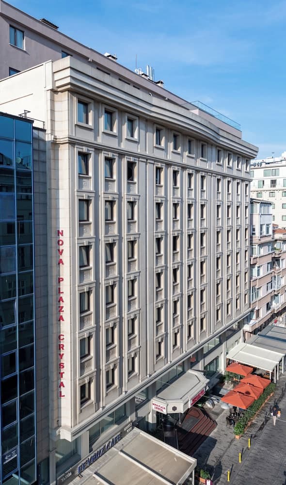 Nova Plaza Crystal Hotel & Spa, Primary image