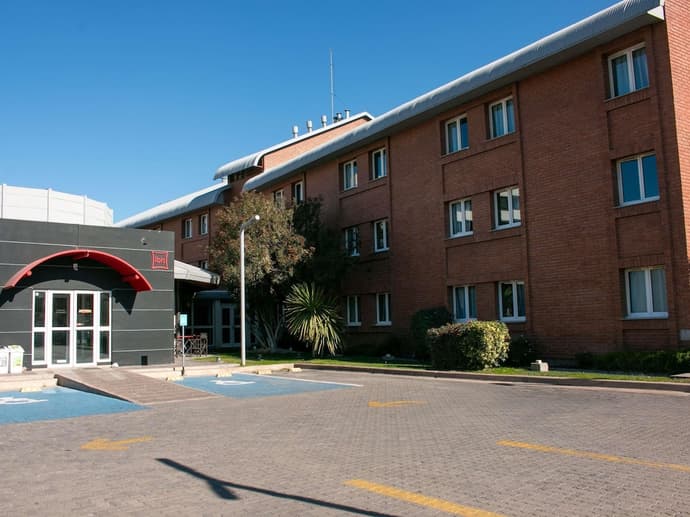 ibis Mendoza Hotel, Primary image