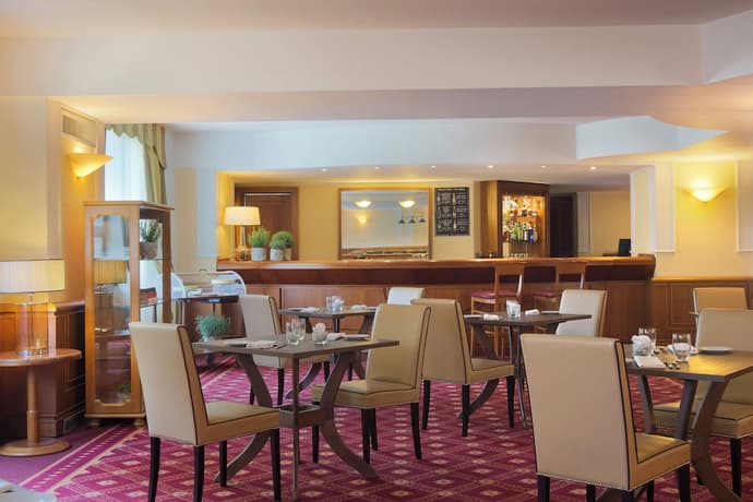 Starhotels Business Palace, Primary image