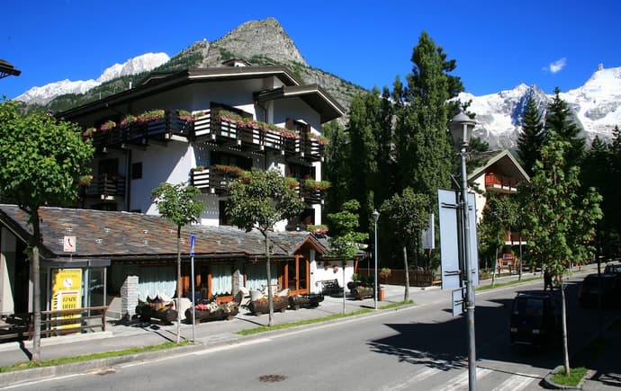 Hotel Les Jumeaux Courmayeur, Primary image