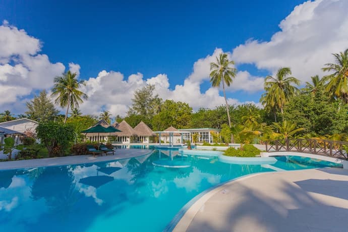 Equator Village, Primary image