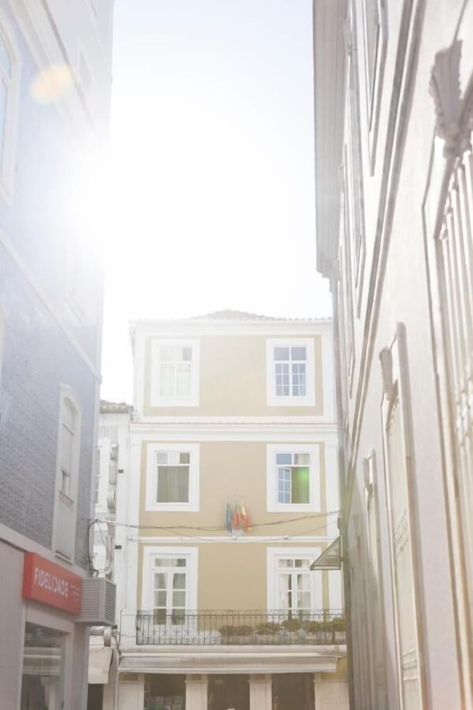 Urban City, Primary image