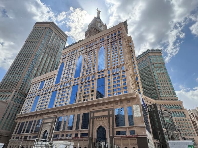 Al Safwah Hotel Tower 3, Primary image