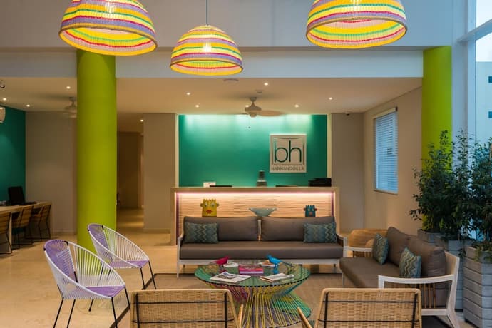 BH Barranquilla, Interior entrance