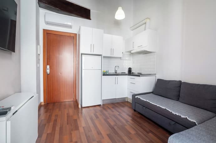 Up Town 25, Primary image