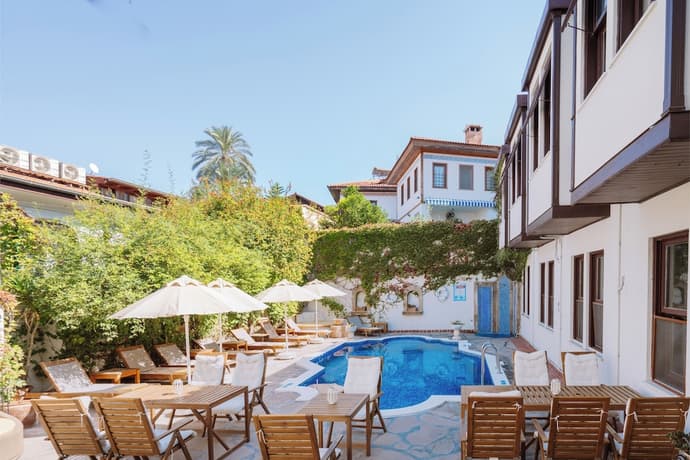 Aspen Hotel - Special Class, Primary image