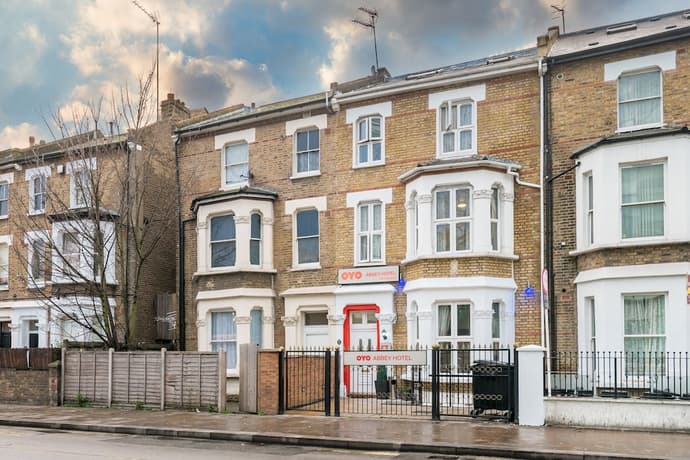 OYO Abbey Hotel, London Shepherd's Bush Market, Primary image