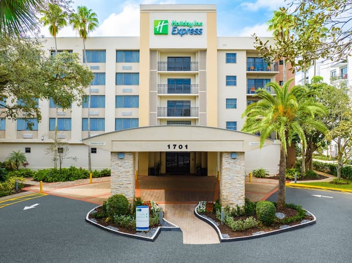 Holiday Inn Express Hotel & Suites Ft. Lauderdale-Plantation by IHG, Primary image