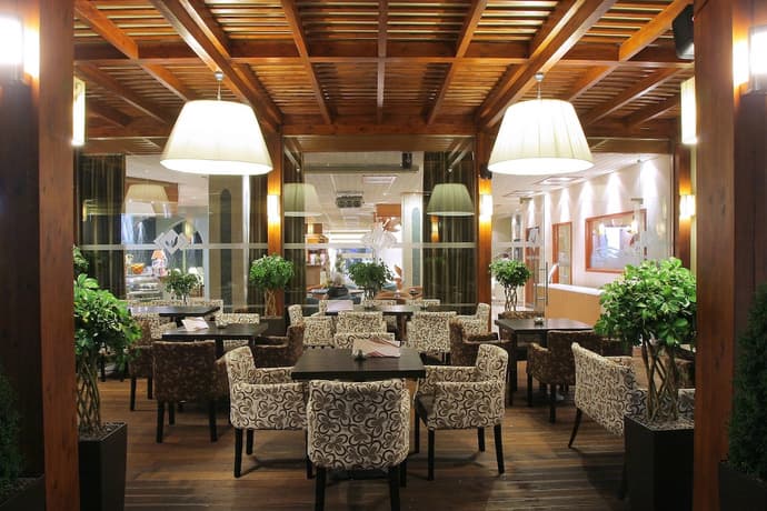 Lydia Hotel, Primary image