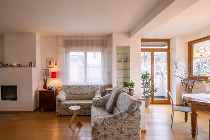 Ca' Ada, Primary image