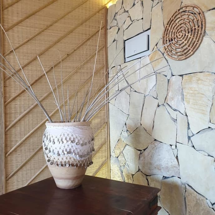 Sama Ras Al Jinz, Primary image